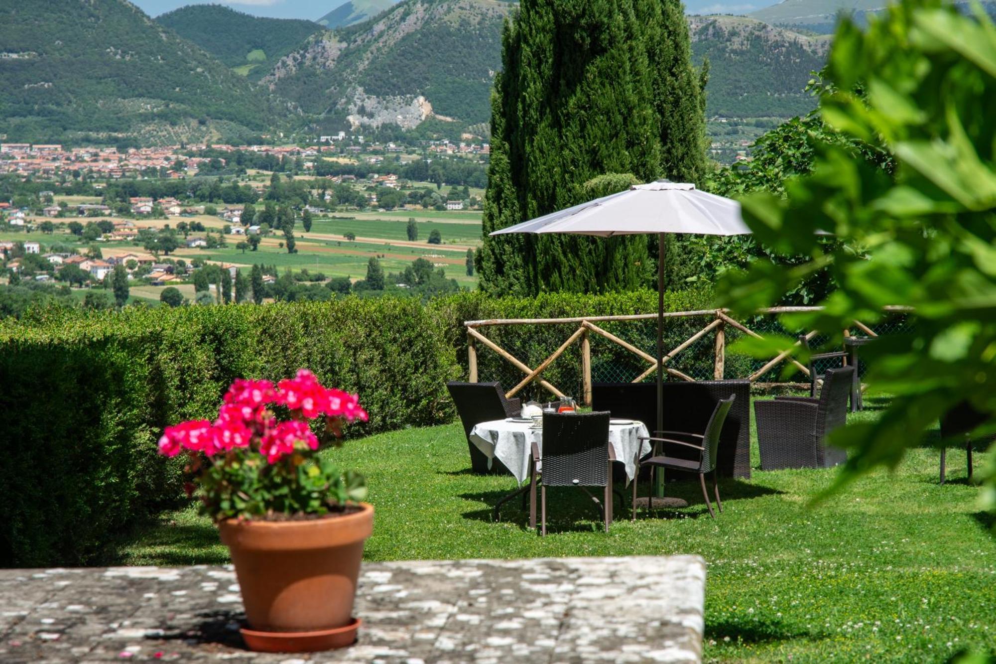 Antica Residenza Montereano Vila Gubbio Exterior foto