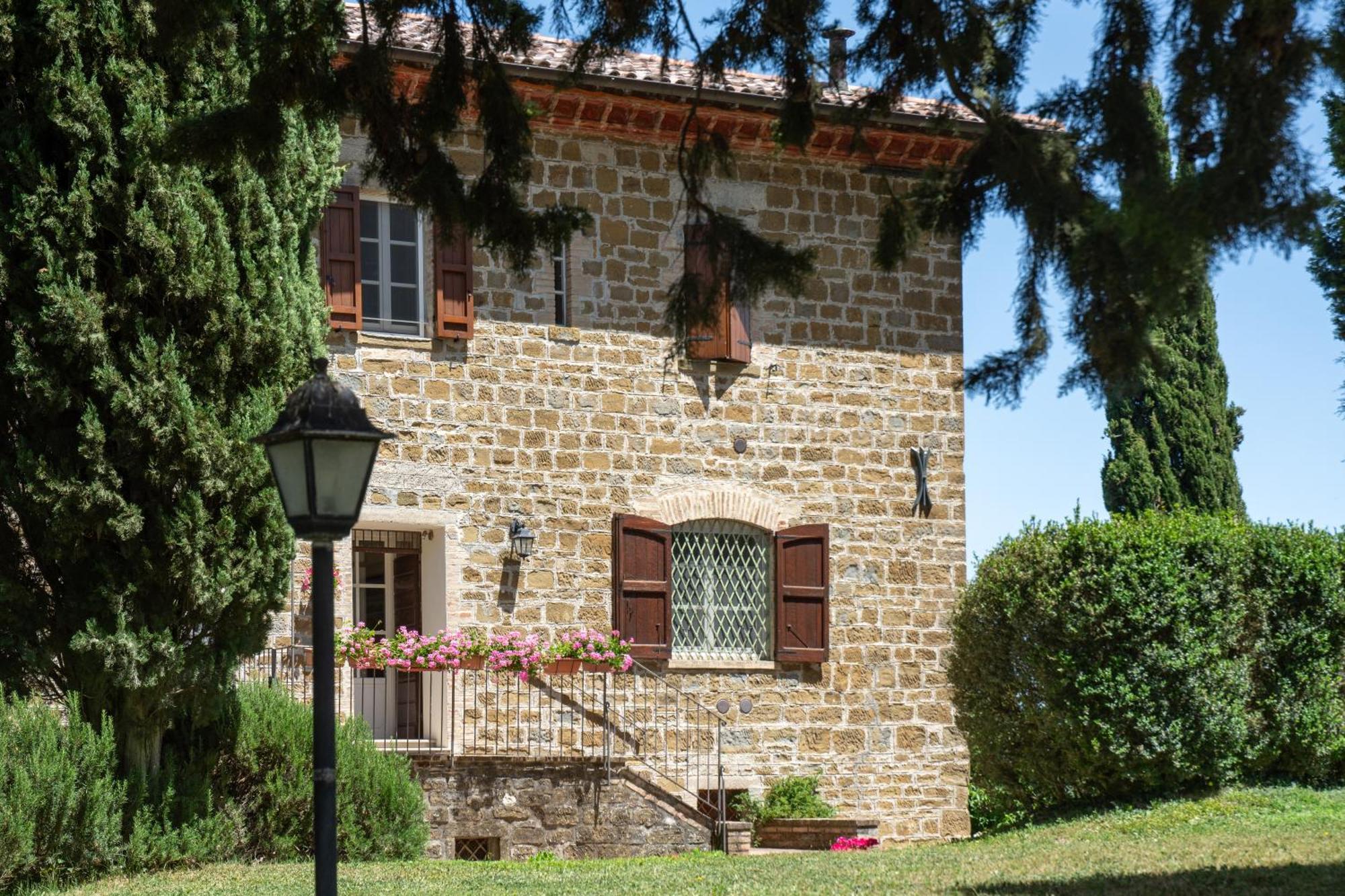 Antica Residenza Montereano Vila Gubbio Exterior foto